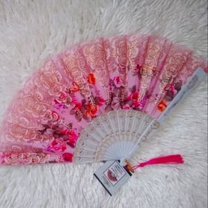 BEAUTIFUL LADY'S DELUXE FOLDABLE HAND FANS!!